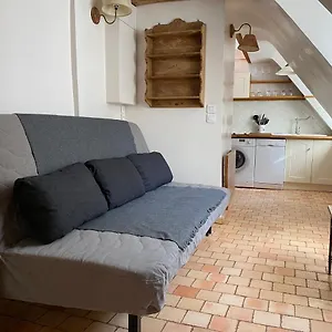 https://saint-germain-flat.fr-paris.fr
