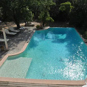 https://domaine-de-la-marseillaise.fr-provencehotel.com
