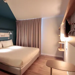 https://ibis-budget-cahors.midi-pyreneeshotels.com